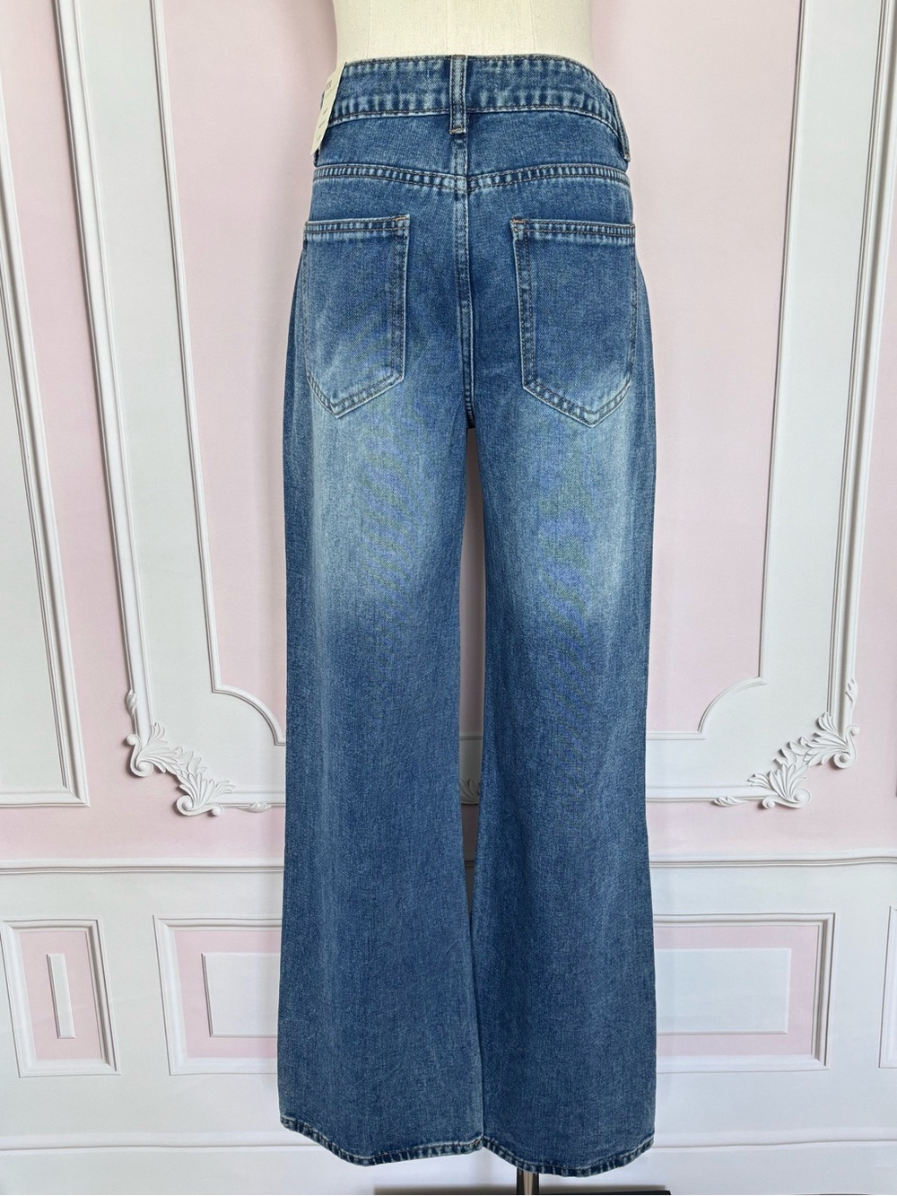 1030 TenThirty Mid Rise Relaxed Baggy Wide Leg Embroidered Blue Jeans--NWT--27 - Picture 4 of 16